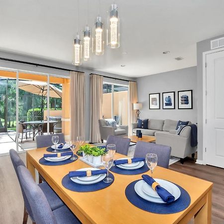 Upscale 2Br Lakefront Townhome - Private Hot Tub! Orlando Exterior foto
